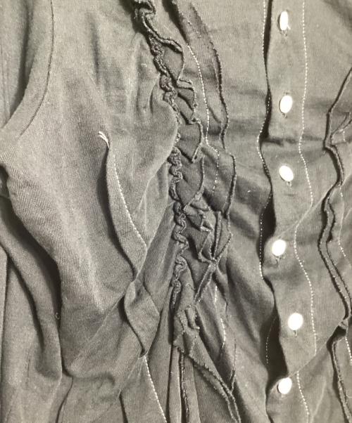 tricot COMME des GARCONS（トリココムデギャルソン）tricot COMME des GARCONS (トリココムデギャルソン) コットンフリル ステッチシャツ ブラック サイズ:Sの古着・服飾アイテム