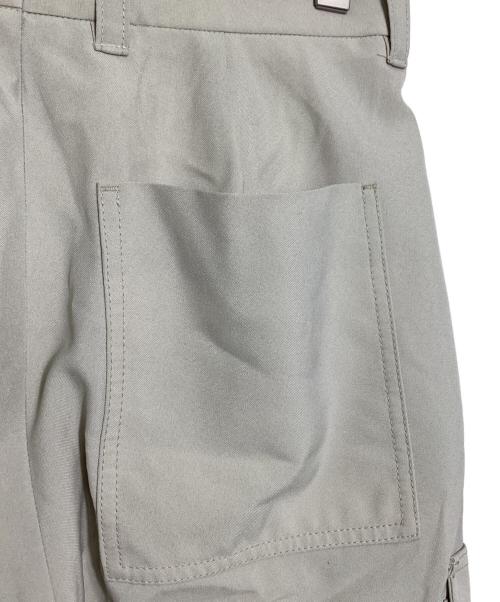 OAMC（オーエーエムシー）OAMC (オーエーエムシー) COMBINE TROUSERS ベージュ サイズ:31の古着・服飾アイテム