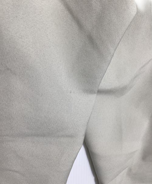 OAMC（オーエーエムシー）OAMC (オーエーエムシー) COMBINE TROUSERS ベージュ サイズ:31の古着・服飾アイテム