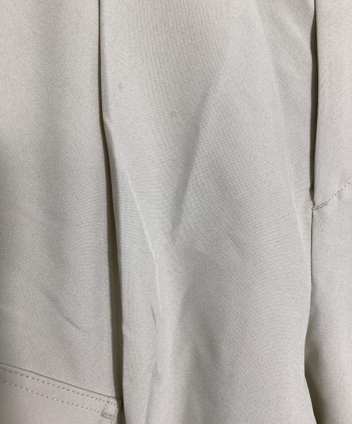 OAMC（オーエーエムシー）OAMC (オーエーエムシー) COMBINE TROUSERS ベージュ サイズ:31の古着・服飾アイテム