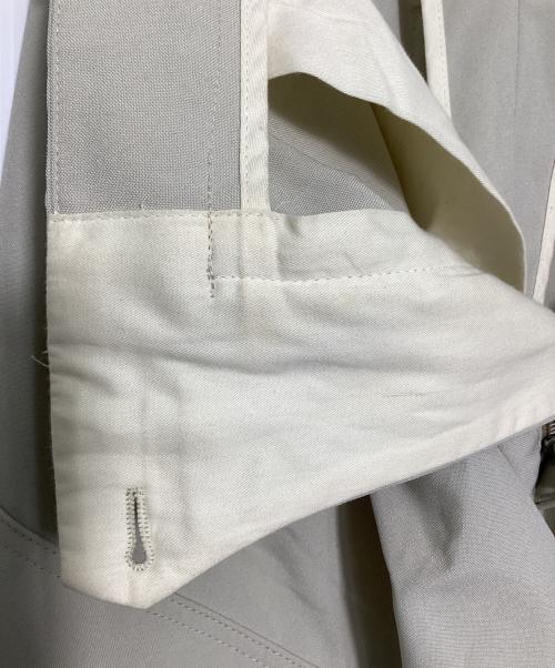 OAMC（オーエーエムシー）OAMC (オーエーエムシー) COMBINE TROUSERS ベージュ サイズ:31の古着・服飾アイテム