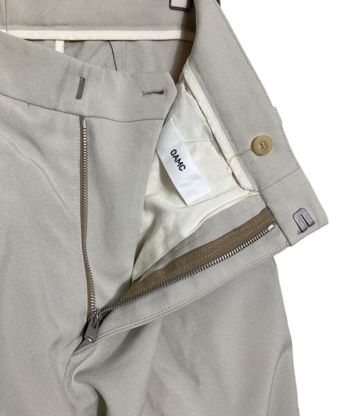 OAMC（オーエーエムシー）OAMC (オーエーエムシー) COMBINE TROUSERS ベージュ サイズ:31の古着・服飾アイテム