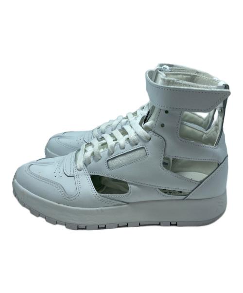 Maison Margiela（メゾンマルジェラ）Maison Margiela (メゾンマルジェラ) REEBOK (リーボック) Classic Leather Tabi High ハイカットスニーカー ホワイト サイズ:US7の古着・服飾アイテム