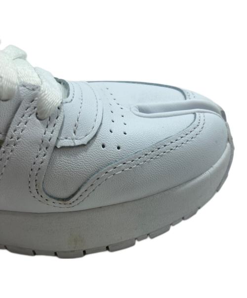 Maison Margiela（メゾンマルジェラ）Maison Margiela (メゾンマルジェラ) REEBOK (リーボック) Classic Leather Tabi High ハイカットスニーカー ホワイト サイズ:US7の古着・服飾アイテム