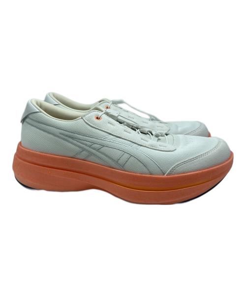 asics（アシックス）asics (アシックス) ローカットスニーカー ホワイト×オレンジ サイズ:US9の古着・服飾アイテム