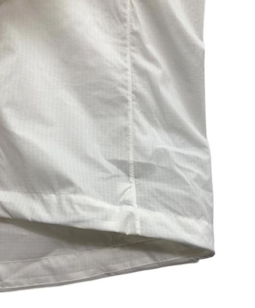 ARC'TERYX（アークテリクス）ARC'TERYX (アークテリクス) Squamish Hoody M ホワイト サイズ:XS 未使用品の古着・服飾アイテム