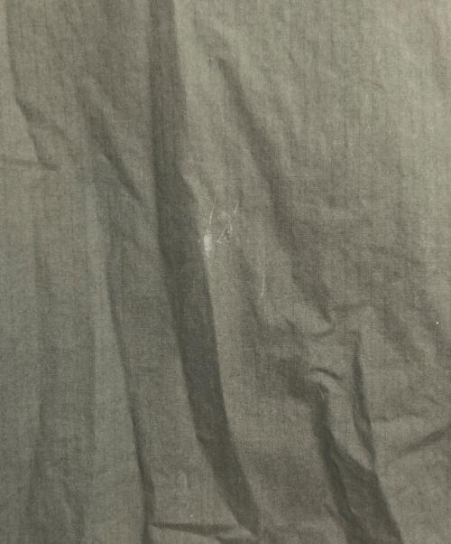and wander（アンドワンダー）and wander (アンドワンダー) Barbour (バブアー) CORDURA SOLWAY SHIRT カーキ サイズ:2の古着・服飾アイテム