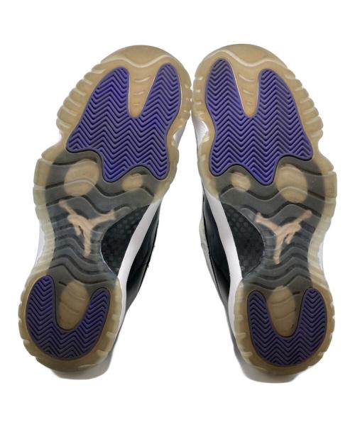 NIKE（ナイキ）NIKE (ナイキ) AIR JORDAN 11 RETRO ハイカットスニーカー ホワイト×ブラック サイズ:27.5cmの古着・服飾アイテム