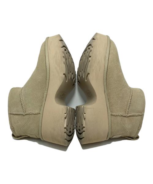 UGG（アグ）UGG (アグ) Classic Ultra Mini New Heights アイボリー サイズ:24の古着・服飾アイテム
