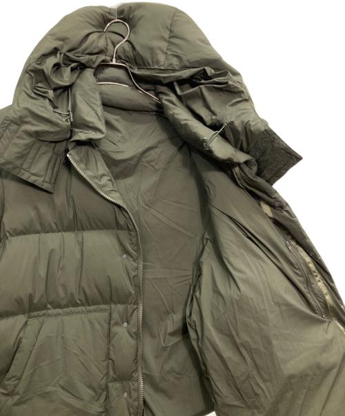 FreshService（フレッシュサービス）FreshService (フレッシュサービス) CORPORATE DOWN JACKET オリーブ サイズ:Mの古着・服飾アイテム