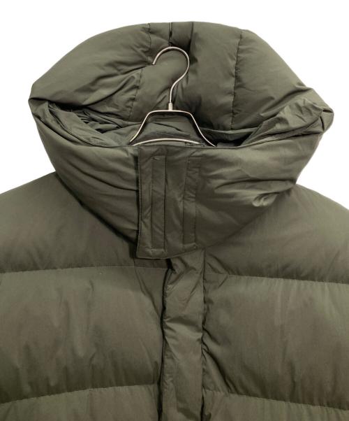 FreshService（フレッシュサービス）FreshService (フレッシュサービス) CORPORATE DOWN JACKET オリーブ サイズ:Mの古着・服飾アイテム