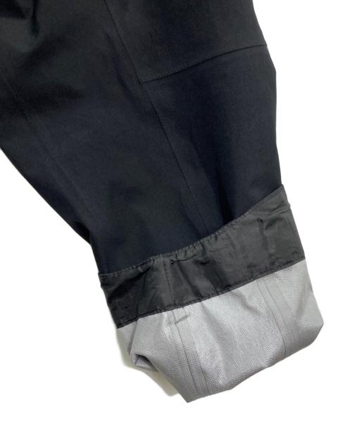 MAMMUT（マムート）MAMMUT (マムート) アルパインガイドハードシェルフーデッドジャケット ブラック サイズ:Lの古着・服飾アイテム