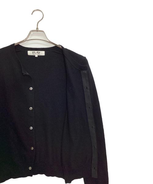 PLAY COMME des GARCONS（プレイコムデギャルソン）PLAY COMME des GARCONS (プレイコムデギャルソン) ワッペンカーディガン ブラック サイズ:Lの古着・服飾アイテム
