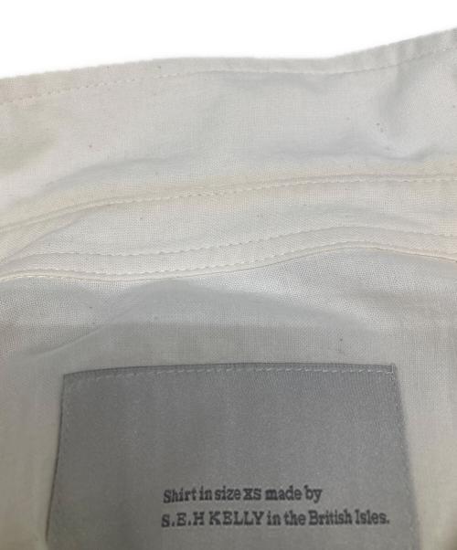 S.E.H Kelly（エスイーエイチケリー）S.E.H Kelly (エスイーエイチケリー) シャツ アイボリー サイズ:xsの古着・服飾アイテム