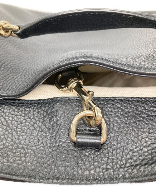 GUCCI（グッチ）GUCCI (グッチ) インターロッキングGチェーンショルダー バッグ ブラックの古着・服飾アイテム