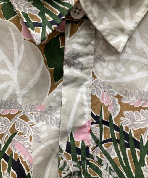 PAUL SMITH（ポールスミス）PAUL SMITH (ポールスミス) 総花柄シャツ ベージュ×グリーン サイズ:Lの古着・服飾アイテム