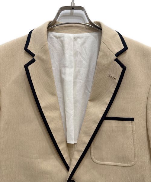 maison kitsune（メゾンキツネ）MAISON KITSUNE (メゾンキツネ) 金釦パインピングテーラードジャケット ベージュ サイズ:T46の古着・服飾アイテム