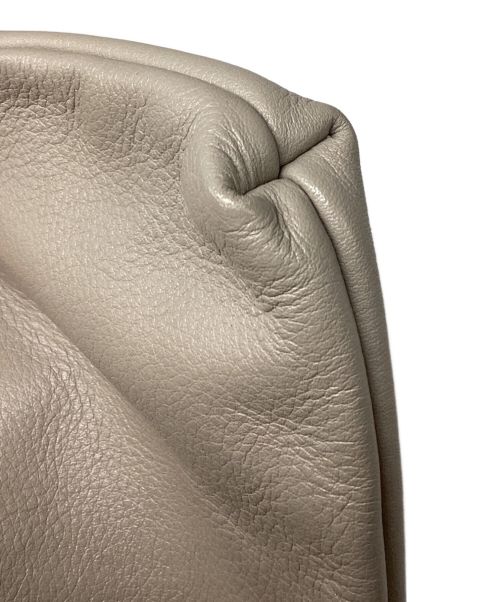 HENDER SCHEME（エンダースキーマ）HENDER SCHEME (エンダースキーマ) cow shoulder small/カウショルダースモール グレーの古着・服飾アイテム