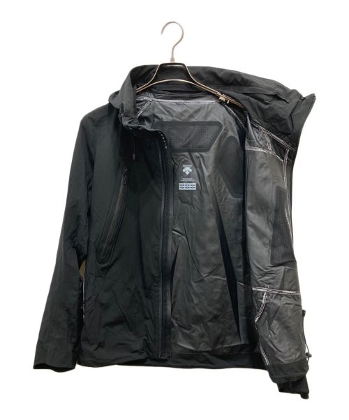 DESCENTE（デサント）DESCENTE (デサント) ハードシェルジャケット“クレアス” ブラック サイズ:Mの古着・服飾アイテム