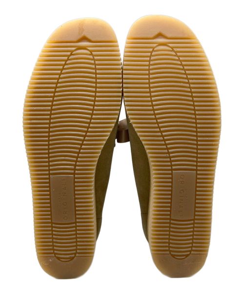 CLARKS（クラークス）CLARKS (クラークス) Lily Brown (リリーブラウン) クラークスカスタムシューズ/ワラクラフトビー ベージュ サイズ:US7の古着・服飾アイテム