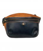 crampクランプ）の古着「レザーウエストバッグ」｜ブラウン×ブラック