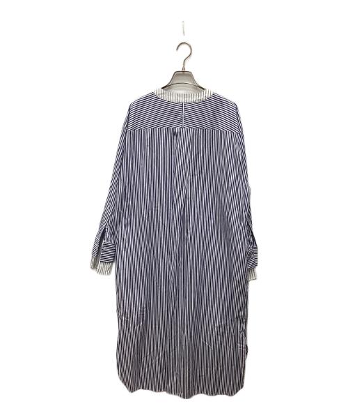 ESLOW（エスロー）ESLOW (エスロー) クルーネックシャツワンピース ホワイト×ブルー サイズ:Mの古着・服飾アイテム