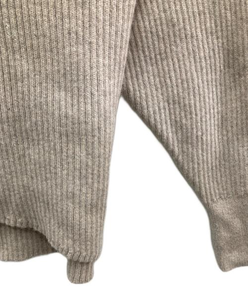 anuans（アニュアンス）anuans (アニュアンス) ラクーンミックスオフショルニットプルオーバー ベージュ サイズ:Fの古着・服飾アイテム