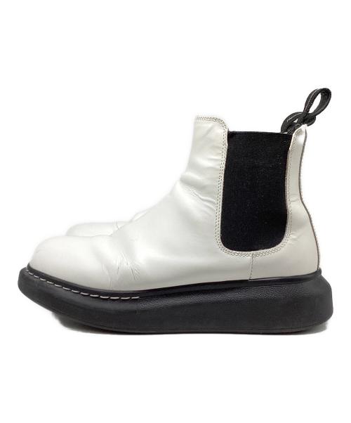 ALEXANDER McQUEEN（アレキサンダーマックイーン）ALEXANDER McQUEEN (アレキサンダーマックイーン) LEATHER CHELSEA BOOTS/ブーツ ホワイト サイズ:23.5の古着・服飾アイテム