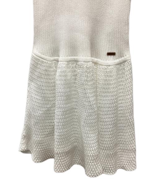 BURBERRY BLUE LABEL（バーバリー ブルー レーベル）BURBERRY BLUE LABEL (バーバリーロンドンブルーレーベル) ニットワンピース ホワイト サイズ:SIZE38の古着・服飾アイテム