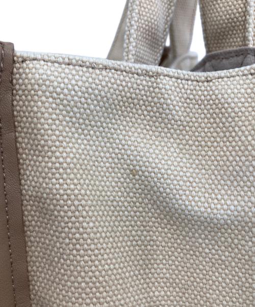 SEVEN TEN by MIHO KAWAHITO（セブン テン バイ ミホ カワヒト）SEVEN TEN by MIHO KAWAHITO (セブン テン バイ ミホ カワヒト) ポニー刺繍ハンドバッグ アイボリーの古着・服飾アイテム