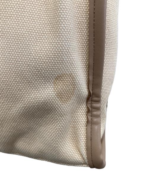 SEVEN TEN by MIHO KAWAHITO（セブン テン バイ ミホ カワヒト）SEVEN TEN by MIHO KAWAHITO (セブン テン バイ ミホ カワヒト) ポニー刺繍ハンドバッグ アイボリーの古着・服飾アイテム