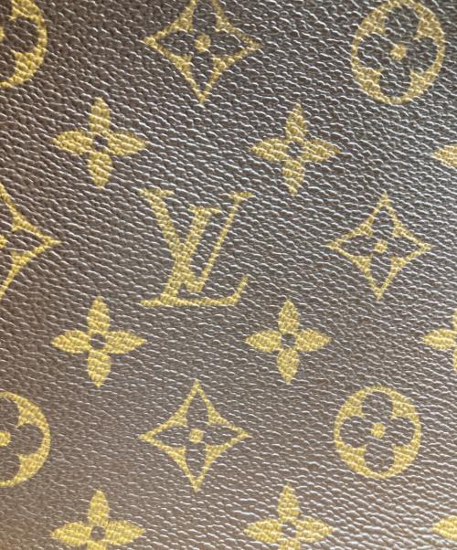 LOUIS VUITTON（ルイ ヴィトン）LOUIS VUITTON (ルイ ヴィトン) ショルダーバッグ ブラウンの古着・服飾アイテム