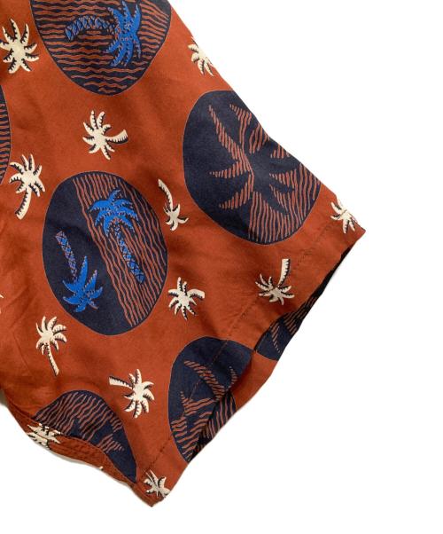 SUN SURF[DUKE KAHANAMOKU]（サンサーフ[デュークカハナモク]）SUN SURF[DUKE KAHANAMOKU] (サンサーフ[デュークカハナモク]) アロハシャツ ブラウン サイズ:Lの古着・服飾アイテム