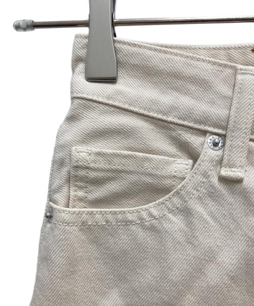 CLANE（クラネ）CLANE (クラネ) SECOND DENIM PANTS アイボリーの古着・服飾アイテム
