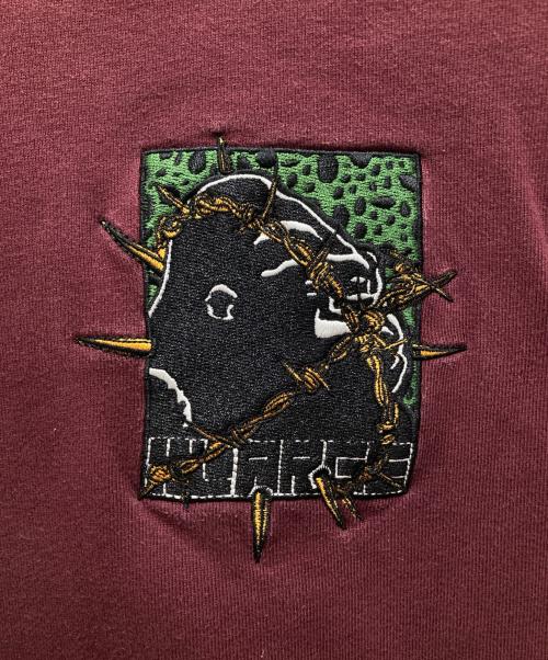 X-LARGE（エクストララージ）X-LARGE (エクストララージ) BARBED WIRE OG CREWNECK SWEATSHIRT/バーブド ワイヤー OG クルーネック スウェットシャツ ボルドー サイズ:Lの古着・服飾アイテム