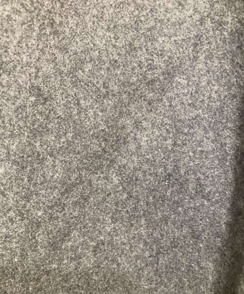cygne（シーニュ）cygne (シーニュ) スカラップケープ グレーの古着・服飾アイテム