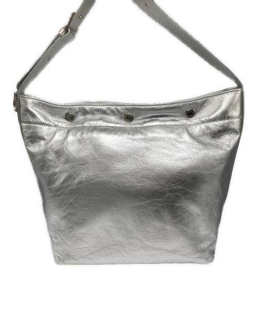 vunque（ブンク）vunque (ブンク) スナップボタンショルダーバッグ シルバーの古着・服飾アイテム