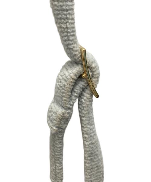 FEILER（フェイラー）FEILER (フェイラー) ハイジドット スマホショルダーバッグ グレーの古着・服飾アイテム