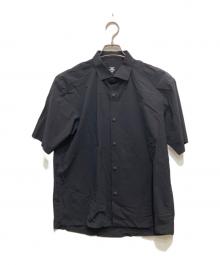 DESCENTE（デサント）の古着「PAUSE SEAMLESS H/S SHIRT」｜ブラック
