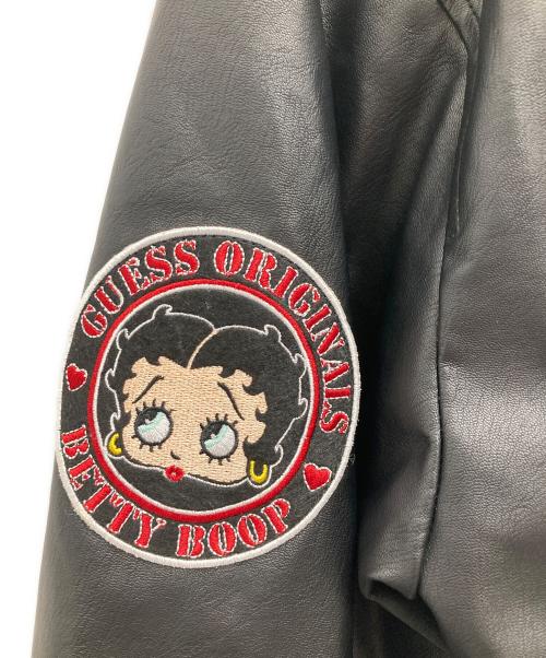GUESS（ゲス）GUESS (ゲス) BETTY BOOP (ベティー・ブープ) GO BETTY BOOP UNISEX PU JACK ブラック サイズ:Lの古着・服飾アイテム
