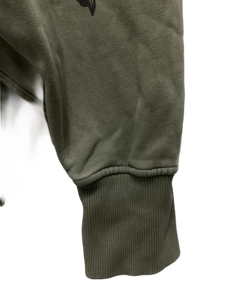 Denham（デンハム）Denham (デンハム) ATELIER RESERVE (アトリエリザーブ) アーチロゴプルオーバーパーカー カーキ サイズ:タグにサイズ表記なし（下記参照）の古着・服飾アイテム