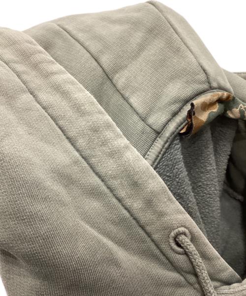 Denham（デンハム）Denham (デンハム) ATELIER RESERVE (アトリエリザーブ) アーチロゴプルオーバーパーカー カーキ サイズ:タグにサイズ表記なし（下記参照）の古着・服飾アイテム