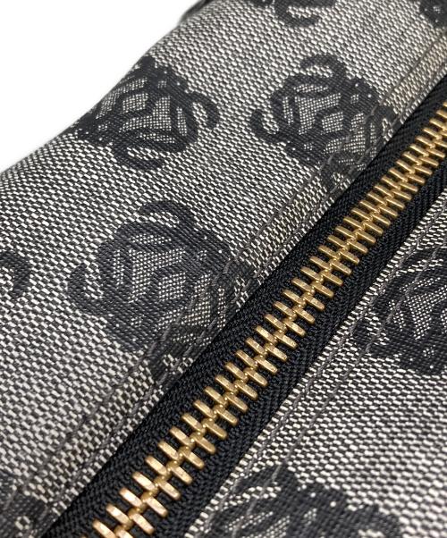 LOEWE（ロエベ）LOEWE (ロエベ) アナグラムミニボストンバッグ グレーの古着・服飾アイテム