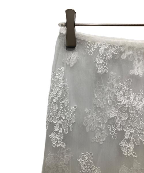 Spick and Span（スピックアンドスパン）Spick and Span (スピックアンドスパン) スカラレーススカート ホワイト サイズ:Freeの古着・服飾アイテム