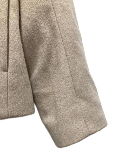 UNTITLED（アンタイトル）UNTITLED (アンタイトル) ビッグカラーショートウールコート ベージュ サイズ:2の古着・服飾アイテム