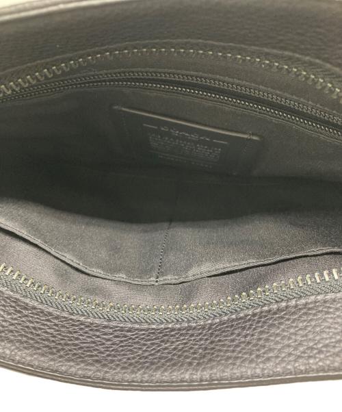 COACH（コーチ）COACH (コーチ) トンプソンクロスボディバッグ ブラックの古着・服飾アイテム