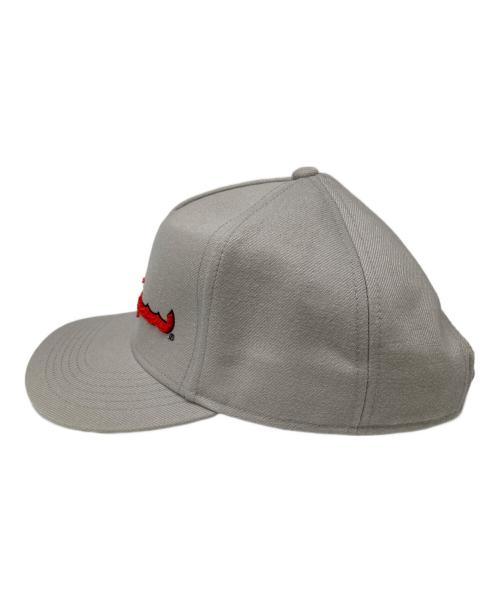 SUPREME（シュプリーム）SUPREME (シュプリーム) Arabic Logo 5 Panel Cap グレーの古着・服飾アイテム