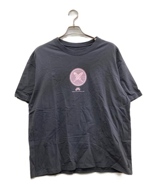 NIKE（ナイキ）NIKE (ナイキ) SB U NK SB M90 YUTO S/S TEE グレー サイズ:XXLの古着・服飾アイテム