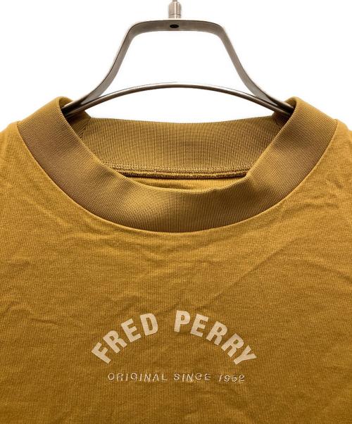 FRED PERRY（フレッドペリー）FRED PERRY (フレッドペリー) ロゴTシャツ イエロー サイズ:チェスト9～106 身長180～190の古着・服飾アイテム