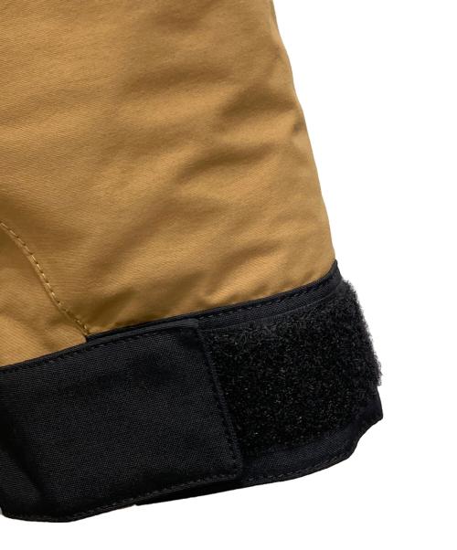 THE NORTH FACE（ザ ノース フェイス）THE NORTH FACE (ザ ノース フェイス) MOUNTAIN DOWN COAT ベージュ×ブラック サイズ:Mの古着・服飾アイテム